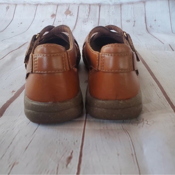 Clarks Mary Janes Leather Slip-Ons Women’s Size 6.5 NIB - Picture 7 of 11